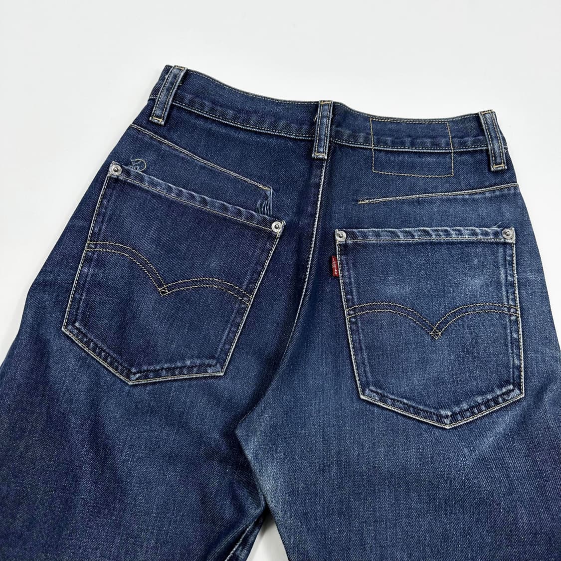 24 리바이스 오리지널 여성 엔지니어드 데님팬츠 상품이미지5