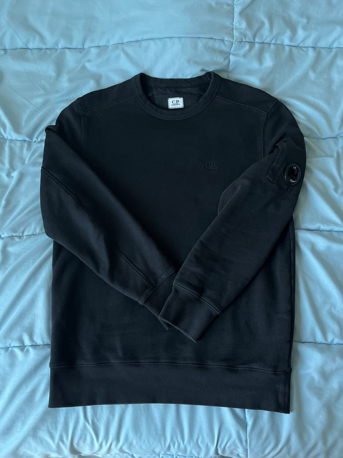 CP컴퍼니 블랙 맨투맨 m사이즈 상품이미지1