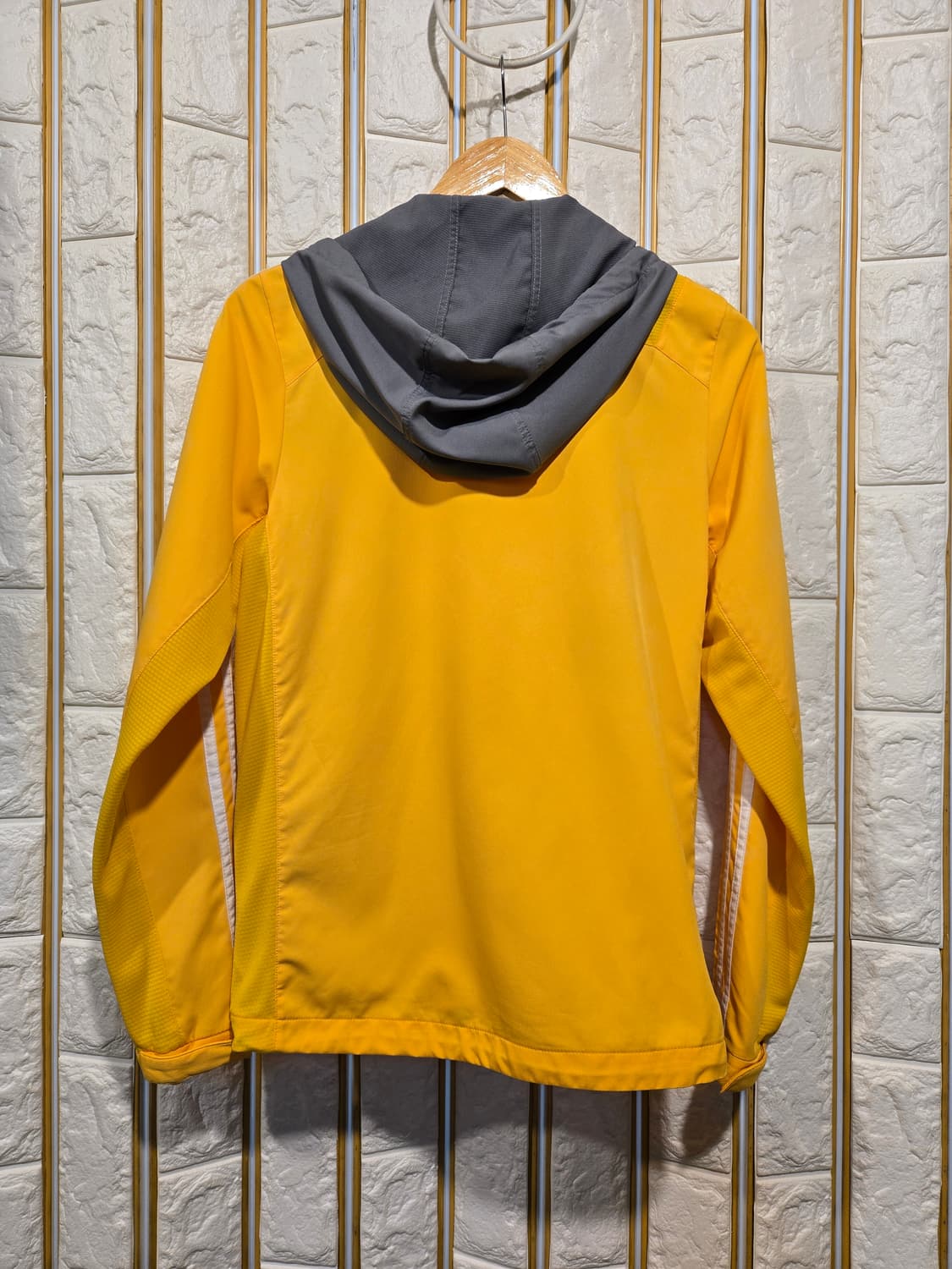 아디다스 남성져지 바람막이 트레이닝상의 새상급 95 상품이미지2