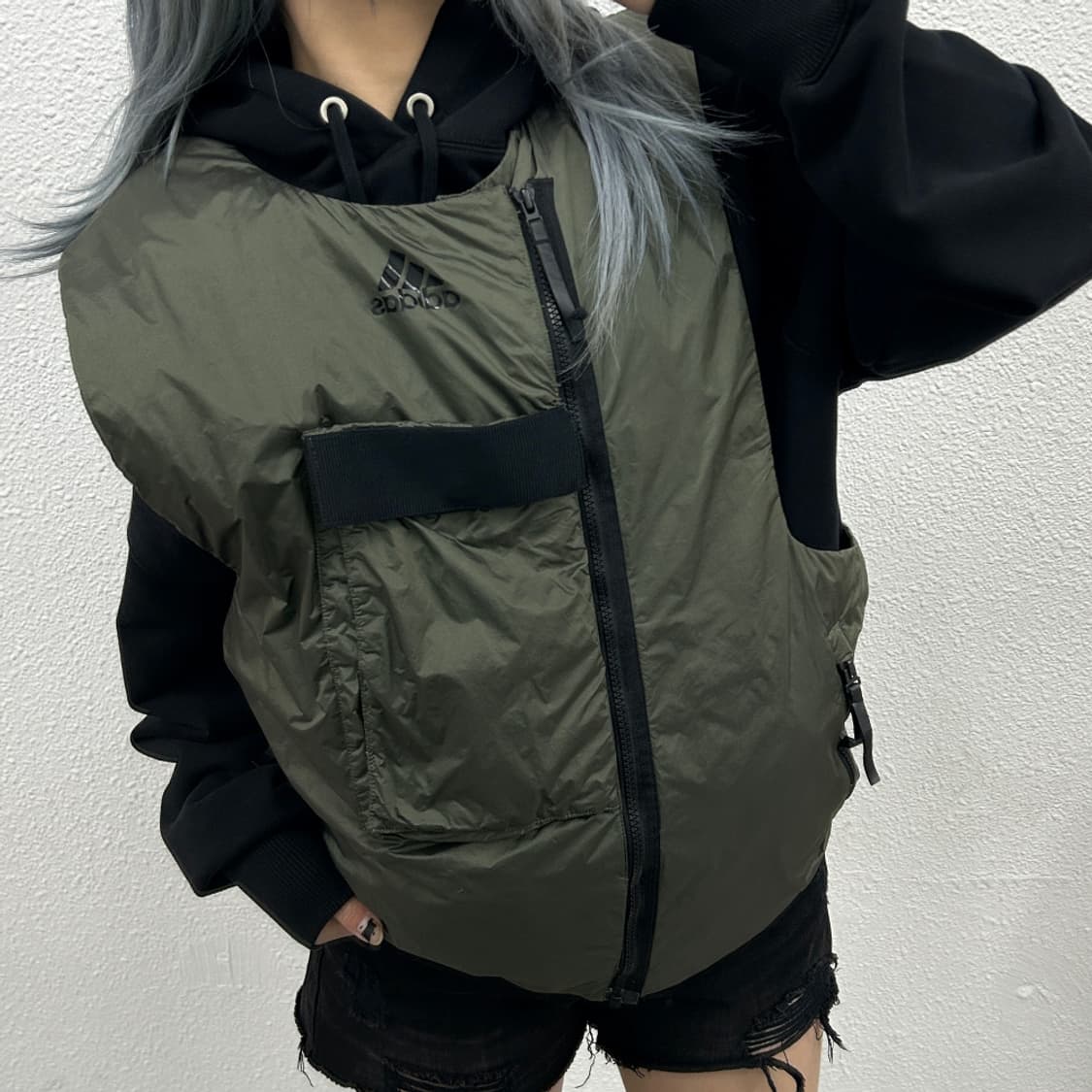 아디다스 카키 패딩 베스트 XL 상품이미지1