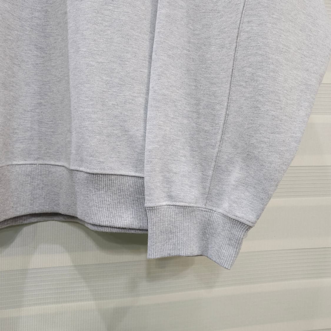 자라 X 아더에러 오버사이즈 스웨트셔츠- L-XL 상품이미지4