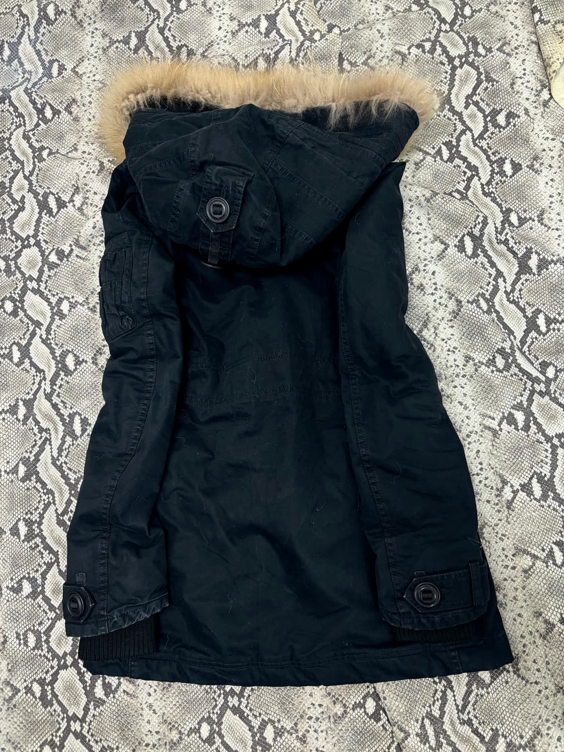 [MOUSSY] Gimmick Design Fur Hoodie Jacke 상품이미지9