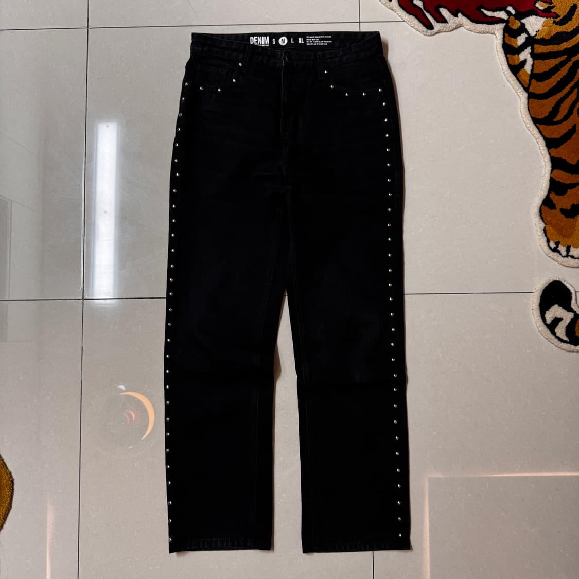 엑스트라오디너리 스터드 데님팬츠 블랙 M 상품이미지1