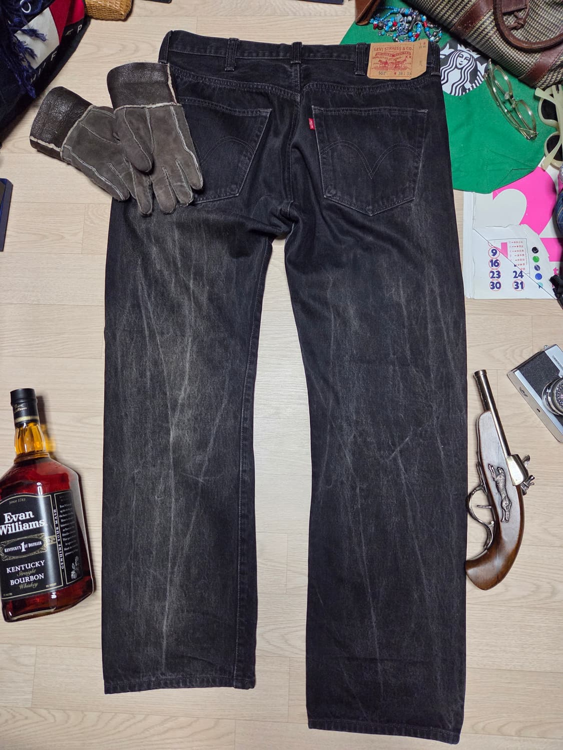 LEVIS 501 빈티지크랙 워싱 흑청 플레임 상품이미지2