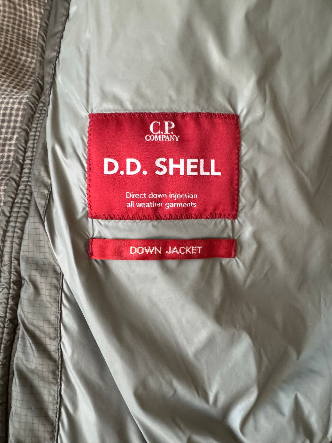 Cp컴퍼니 dd쉘 그레이 50(L) 상품이미지7