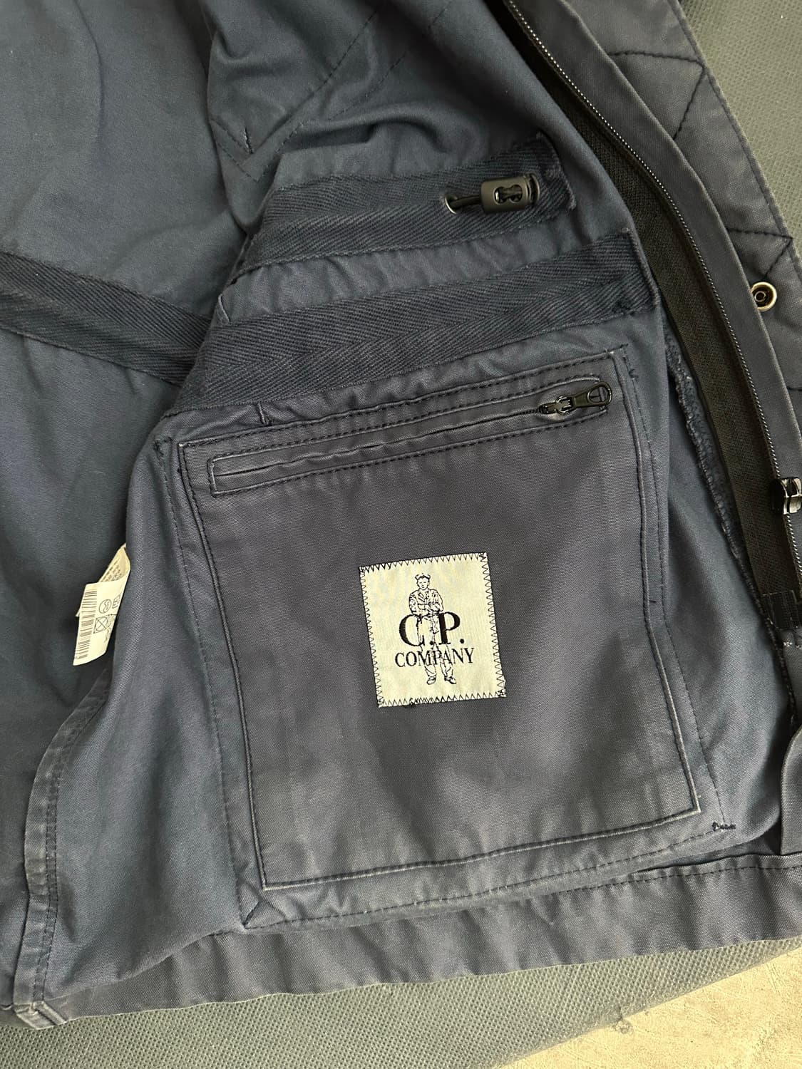 씨피컴퍼니 고글 자켓 100(105가능) 정품 상품이미지5