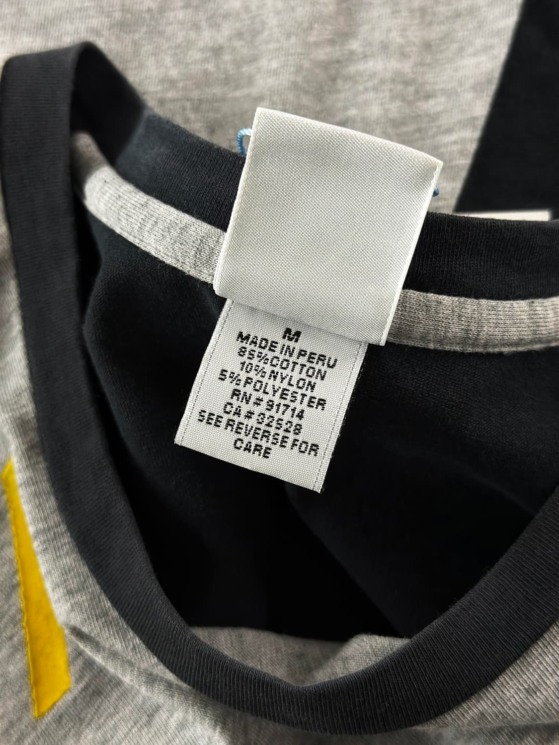 아르마니 익스체인지 컬러 블록 벨벳 로고 롱 슬리브 티 상품이미지7