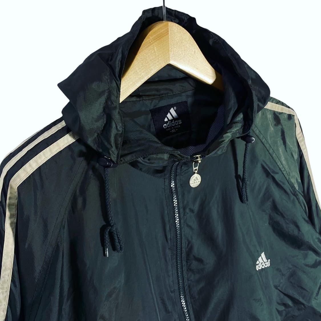 adidas windbreaker jacket 상품이미지3