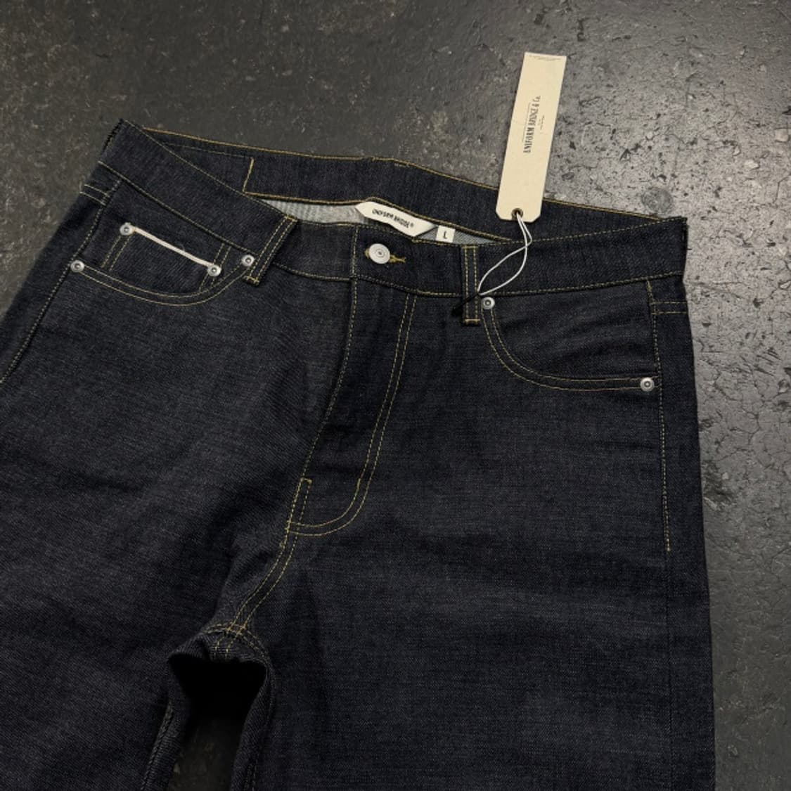 100 유니폼브릿지 셀비지 데님 새상품  상품이미지2