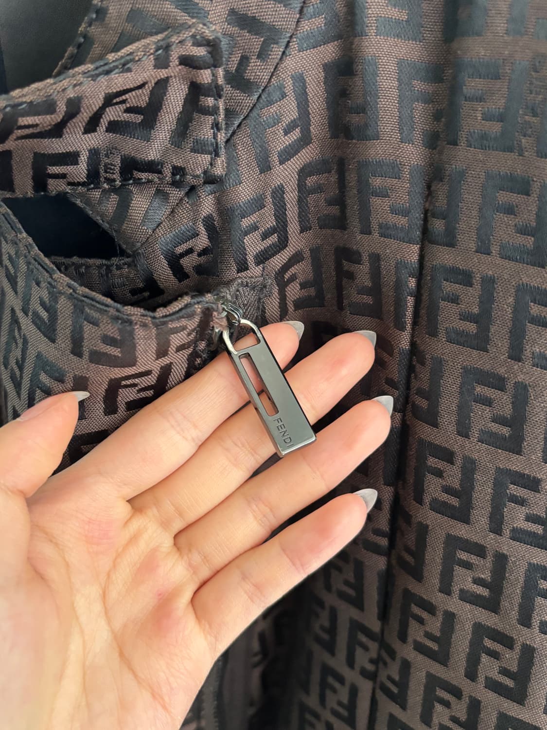 Fendi 펜디 브라운 FF 모노그램 봄버 자켓 상품이미지5