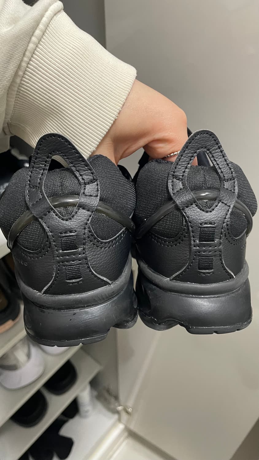 나이키 에어 쿠키니 트리플 블랙 (255) 상품이미지2