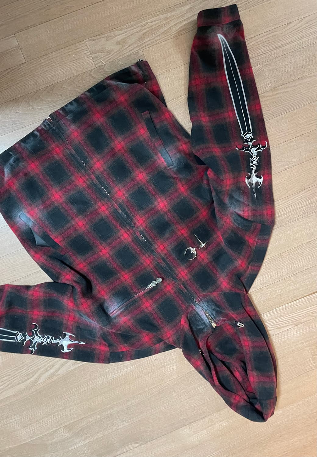 떠그 클럽 아랍 소드 플란넬 후드 집업 레드 상품이미지3