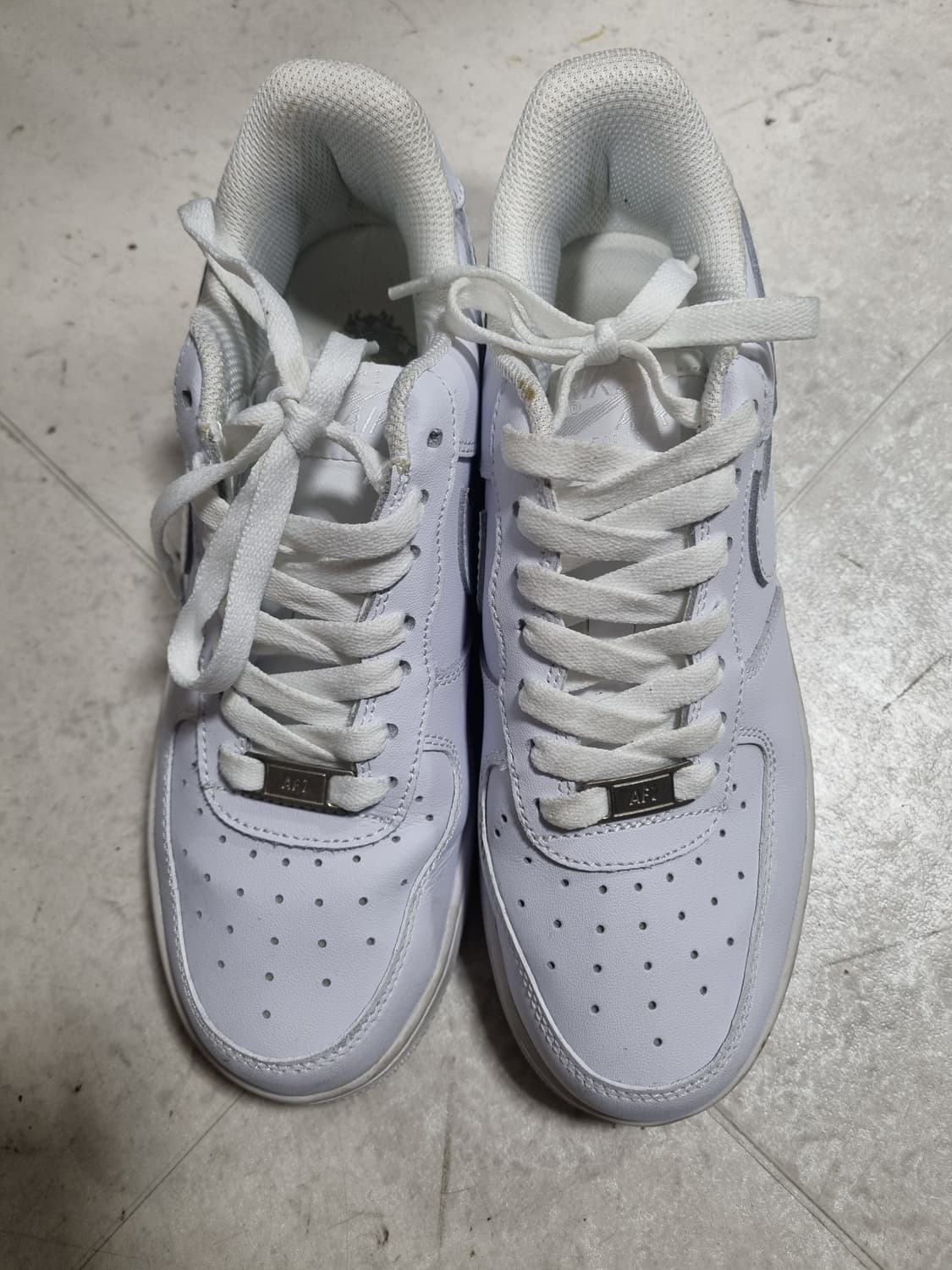 나이키 에어포스1 로우 화이트  상품이미지1