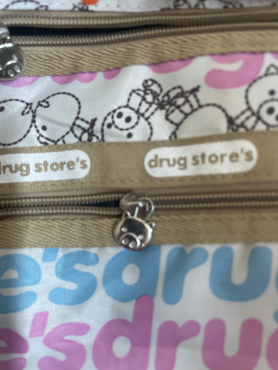 Drug store’s 크로스백 상품이미지3