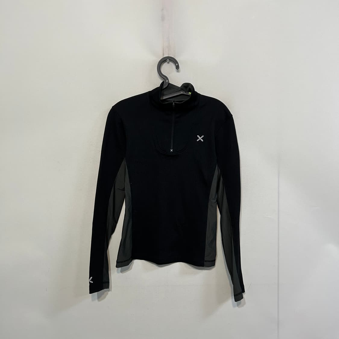 몬츄라 여성 기모 반집업 55 상품이미지1