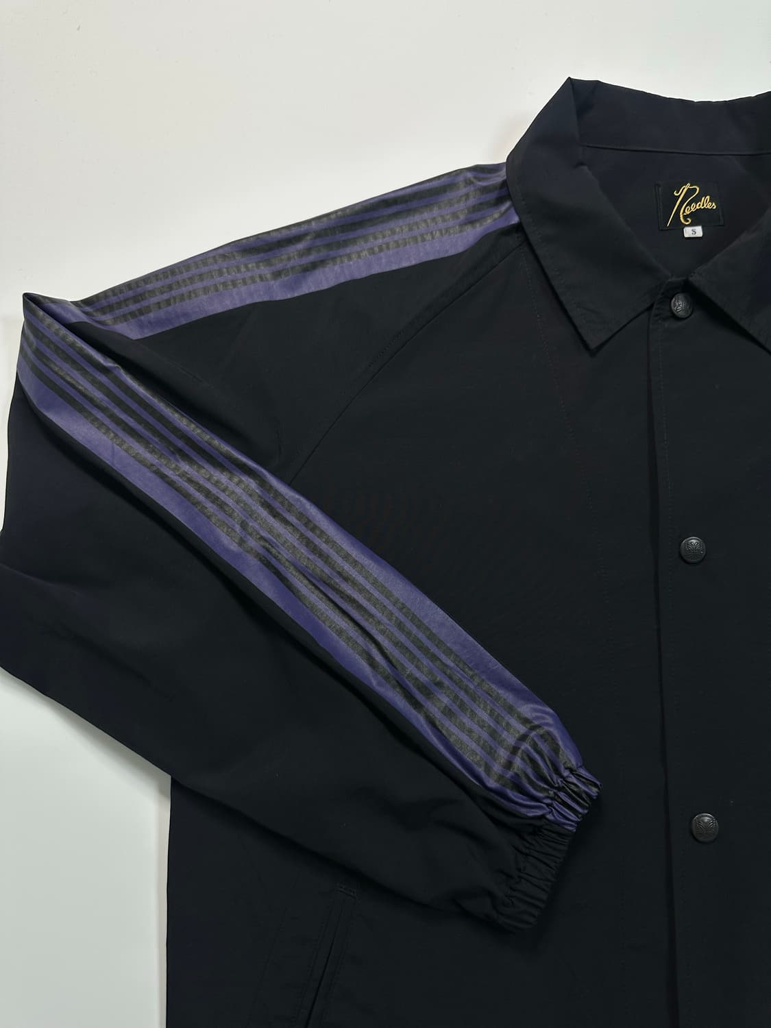 니들스 블랙 나일론 코치자켓 상품이미지2