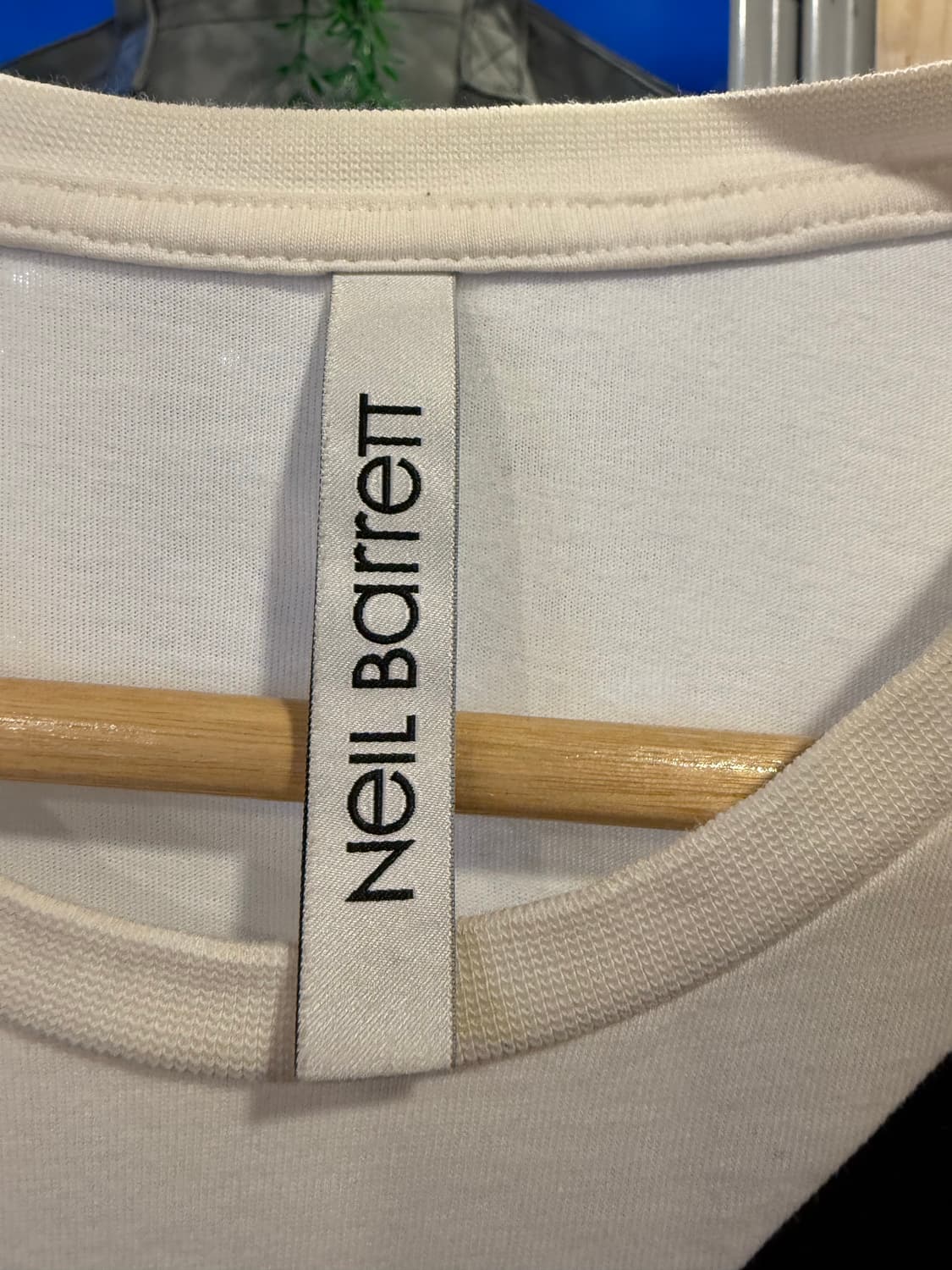 닐바렛 번개 패턴 배색 반팔 티셔츠 상품이미지2