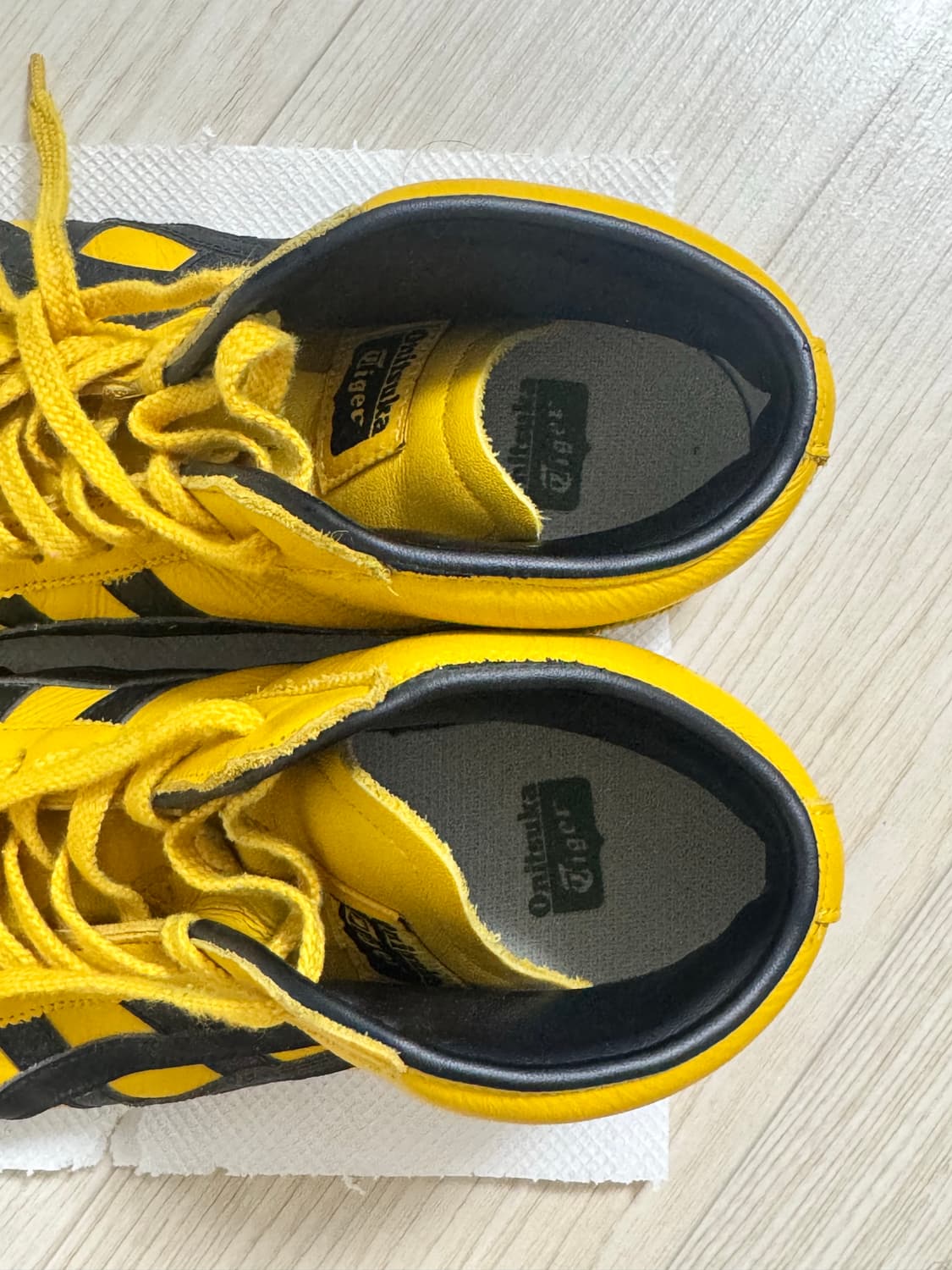 오니츠카타이거 미드러너 도쿄 옐로우 블랙 245 상품이미지6