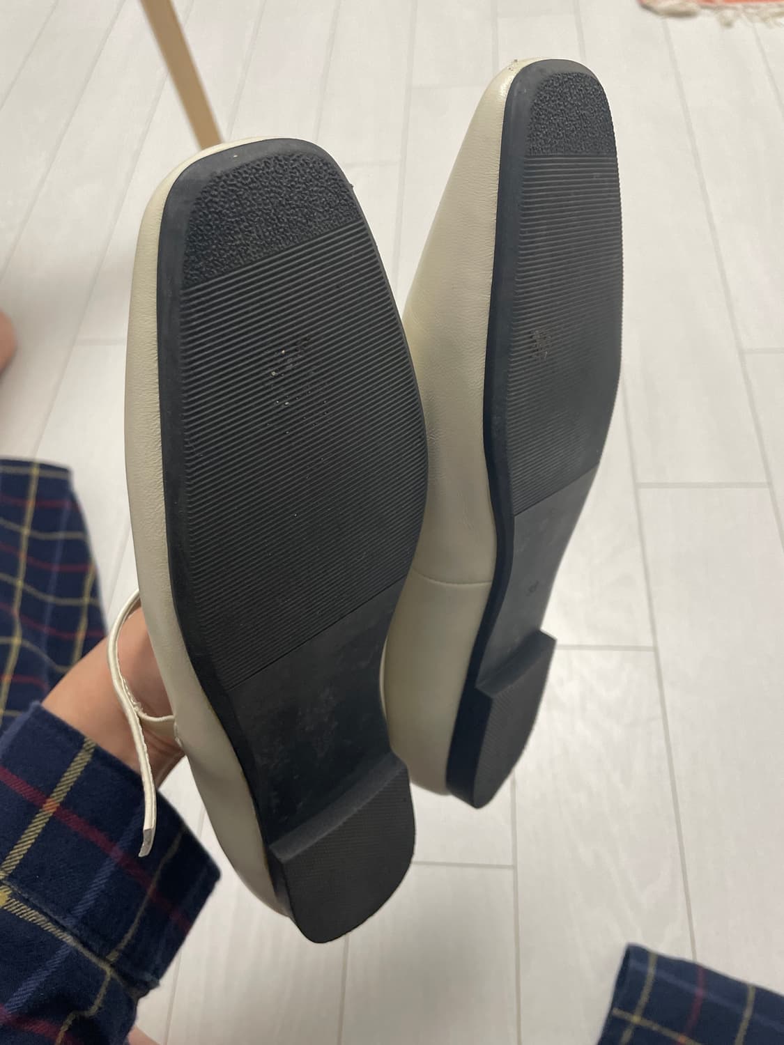 ROH SEOUL 메리제인 플랫슈즈 아이보리 상품이미지5