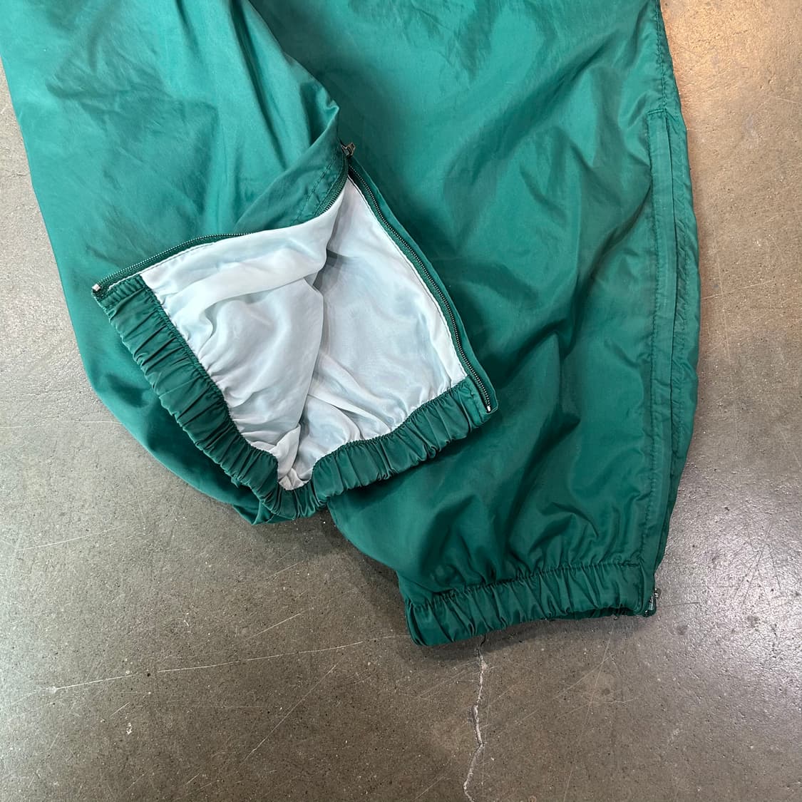 90s 아디다스 나일론 팬츠 상품이미지3