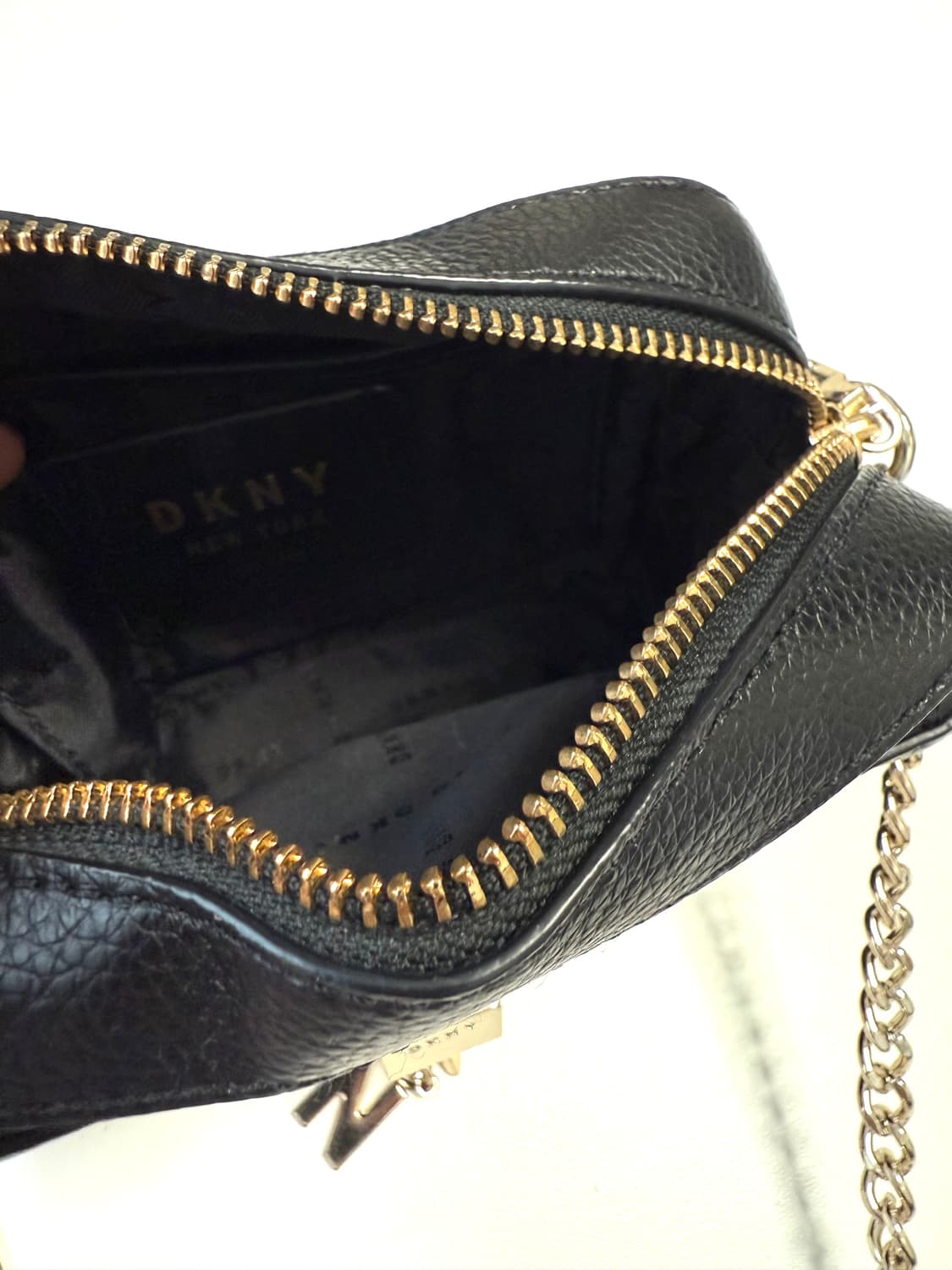 DKNY 엘리사 탑 지퍼 더블 크로스백 상품이미지5