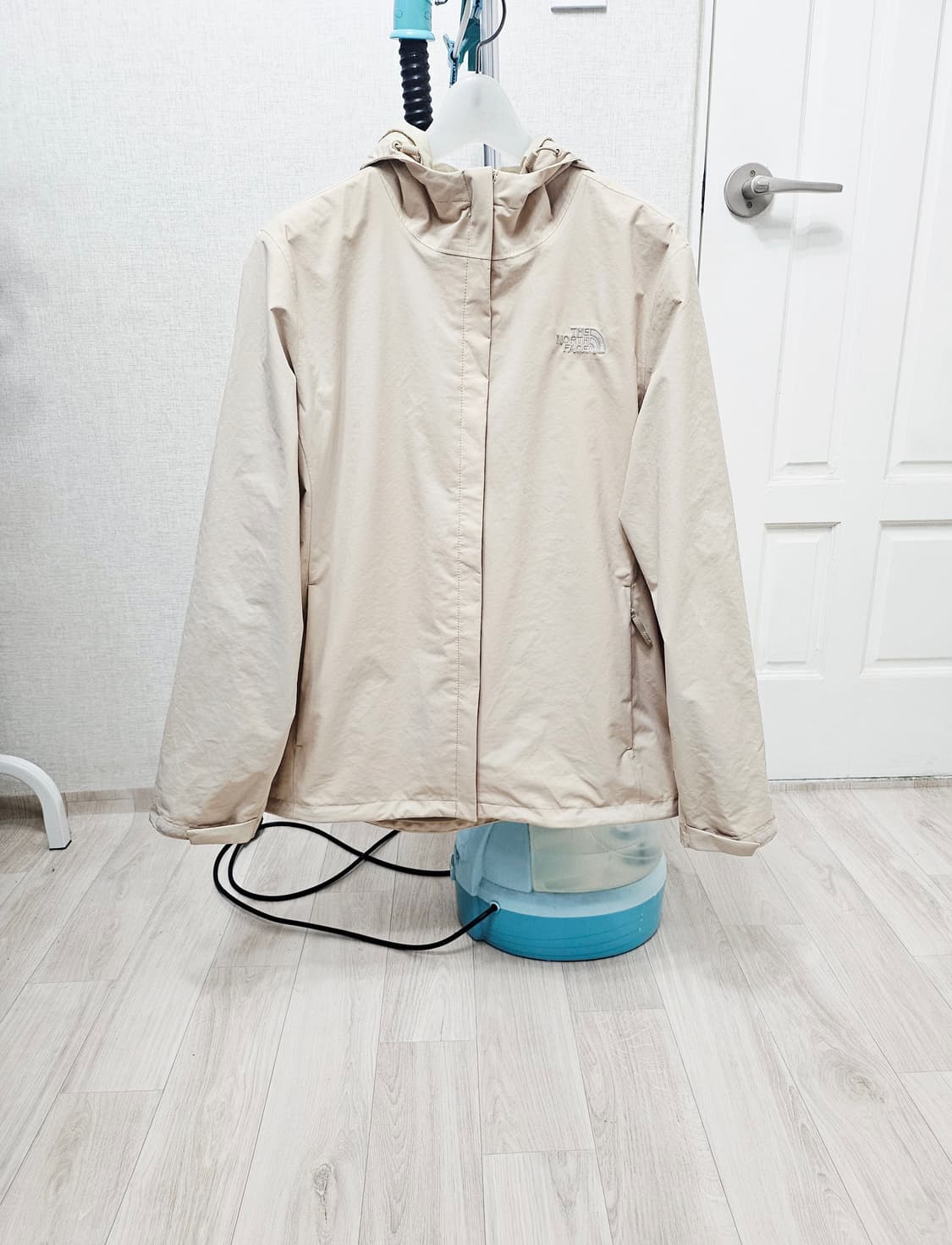 (95~100)L ☆초대장급☆노스페이스 [베이지] 프로쉴드자켓 바람막이 상품이미지1