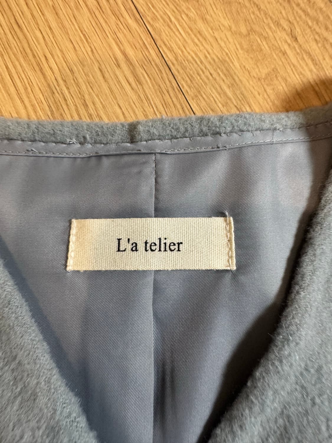 라플리에 블루 핸드메이드 코트 상품이미지5