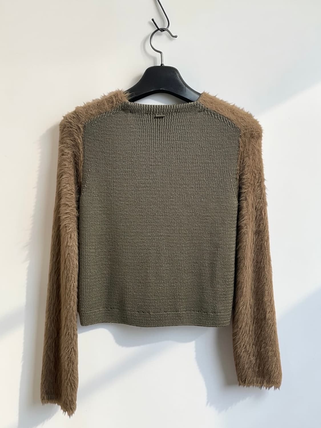 시스템 크롭 헤어리 니트 스웨터 상품이미지6