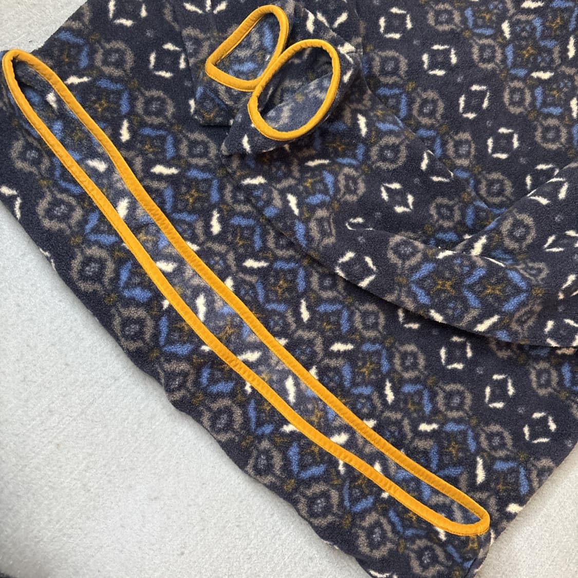 19FW 파타고니아 신칠라 스냅-T 네이비/옐로우 아즈텍 패턴 상품이미지3