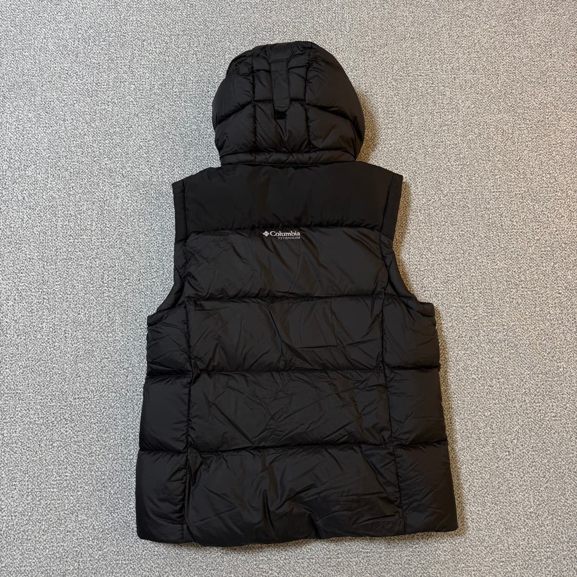 컬럼비아 옴니히트 거위털 패딩조끼 XXL 상품이미지2