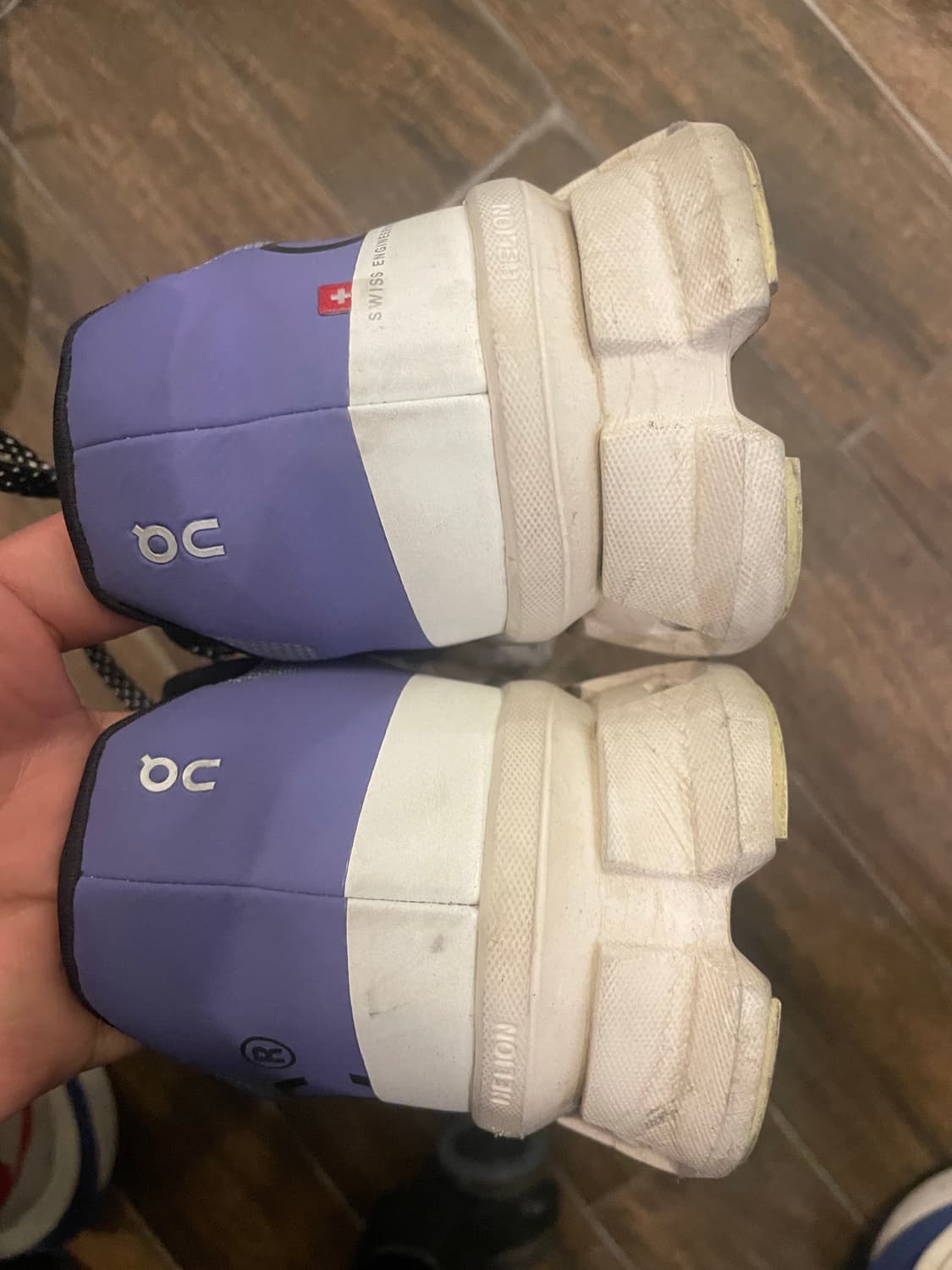 옴 런닝 클라우드 몬스터 285 상품이미지3