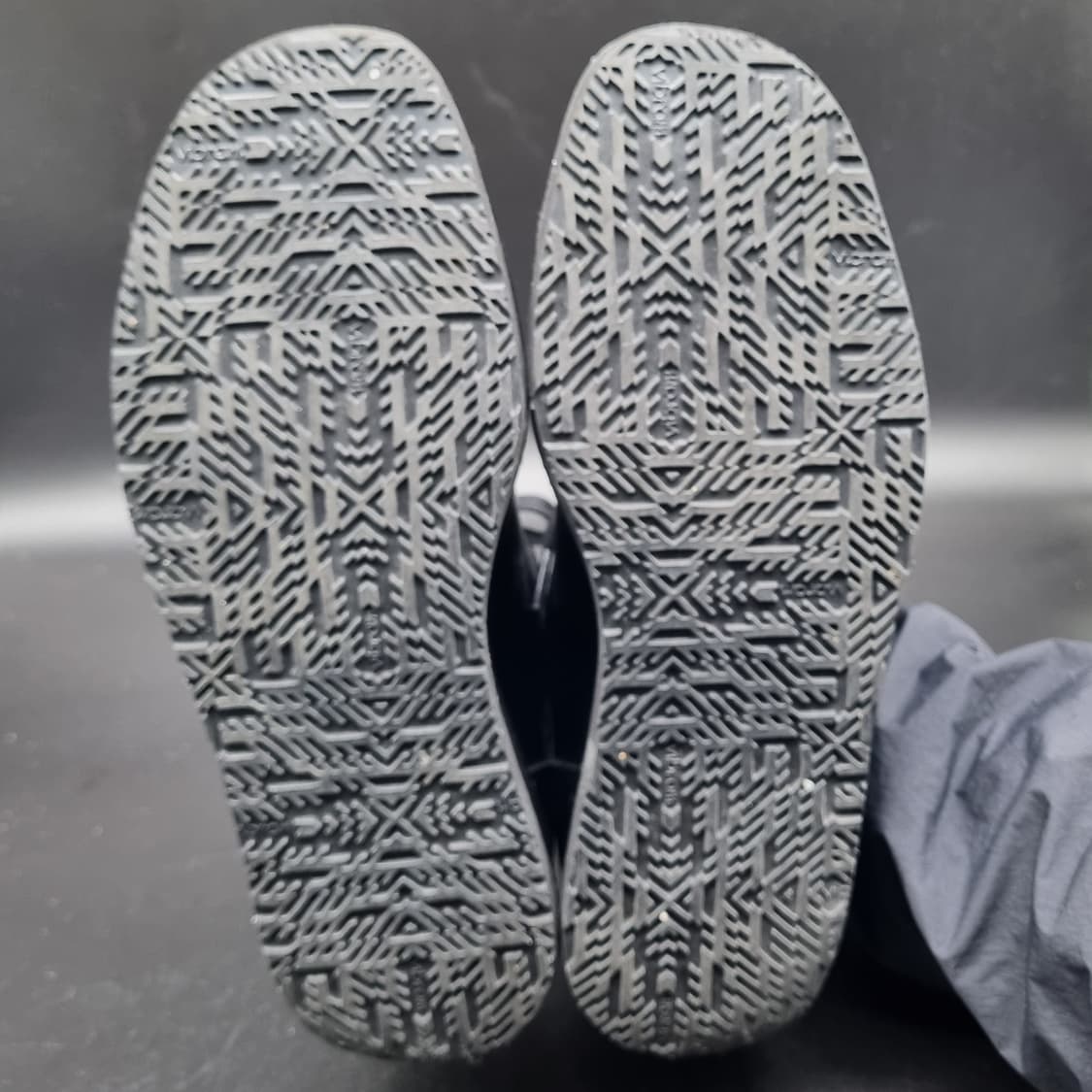 찰스보툼 시그니쳐 남성스니커즈265 상품이미지3