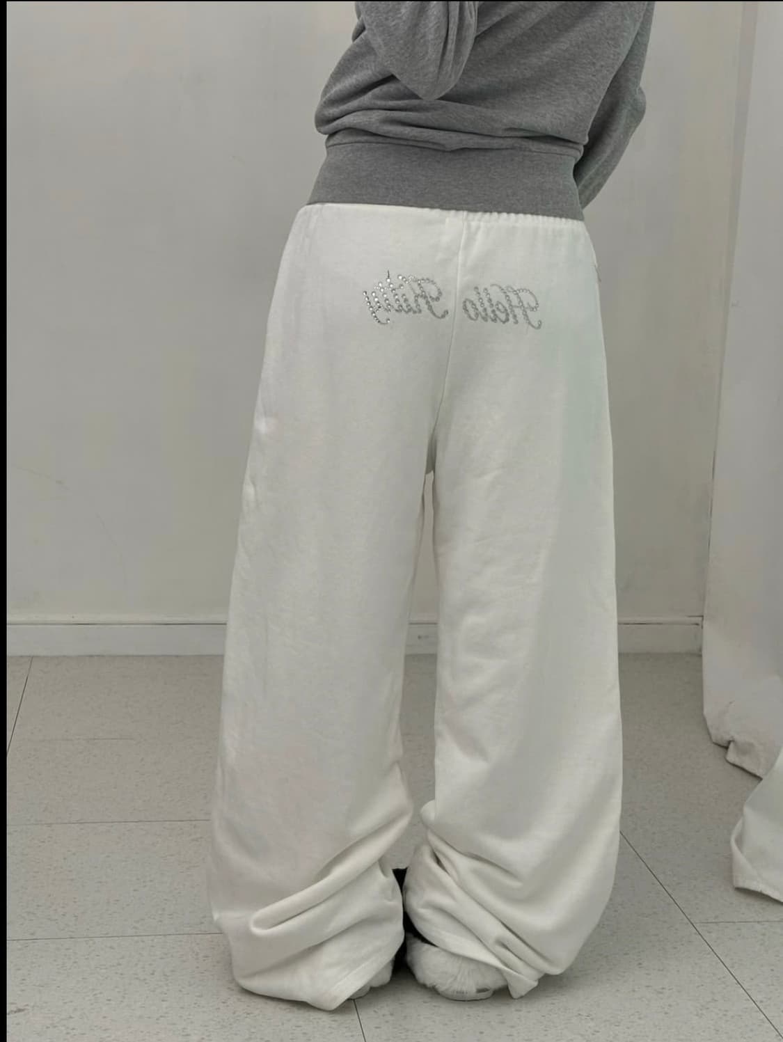 포에버 21 x 헬로키티 화이트 팬츠 y2k 갸루 상품이미지4