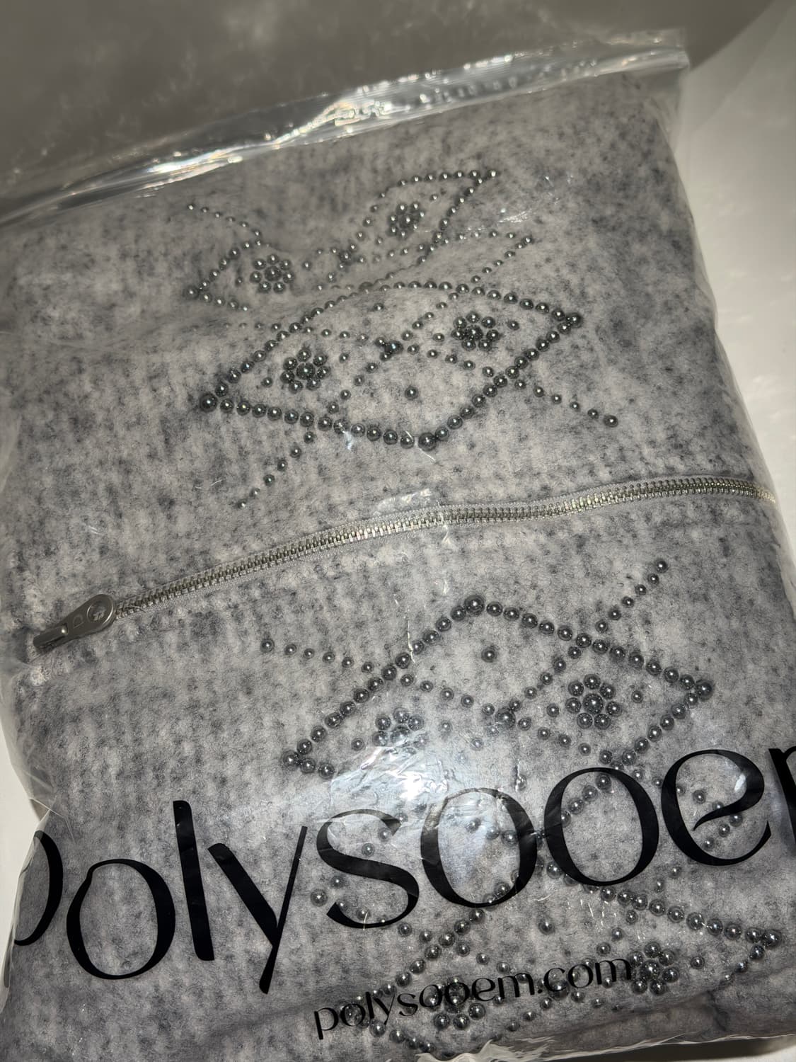 폴리수엠 니트집업 상품이미지2