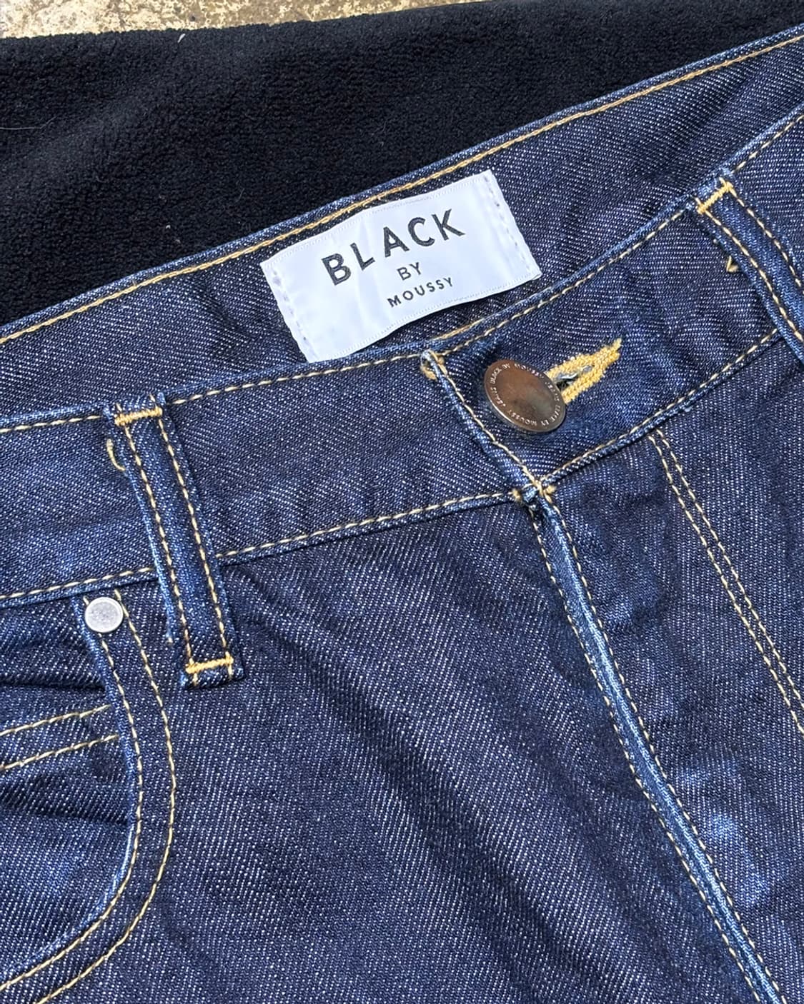 일본빈티지 BLACK BY MOUSSY 생지 데님 팬츠 상품이미지3