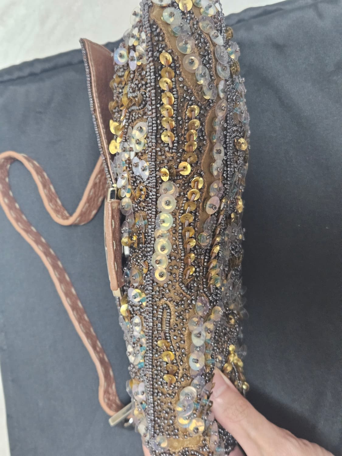 2000s 펜디 셀러리아 비즈 시퀸 바게트백 상품이미지6