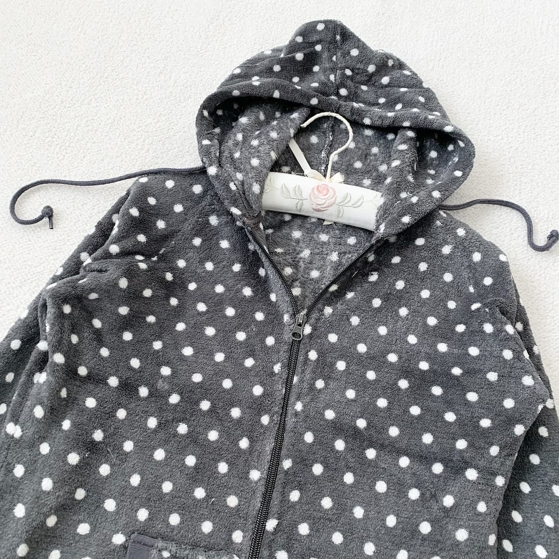 그레이 도트 플리스 후드집업 상품이미지2