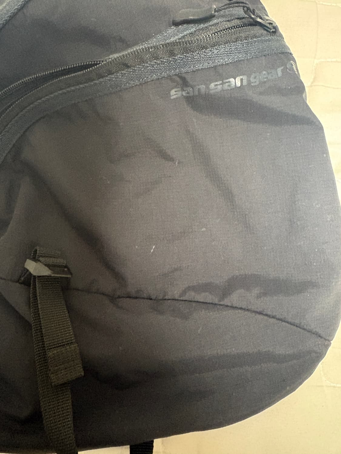 산산기어 슬링백 블랙 23FW 상품이미지4