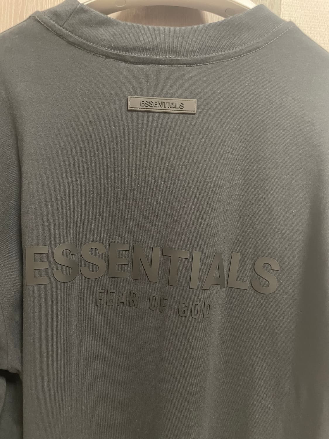 에센셜 롱슬리브 티셔츠 블랙 - 21SS 상품이미지3