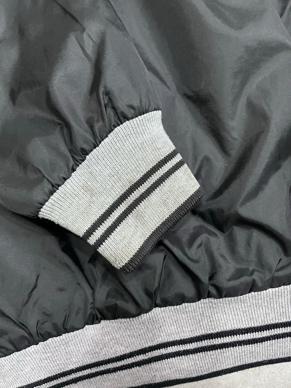 카벨라스 ProBassZone 후드 바람막이 점퍼 상품이미지5