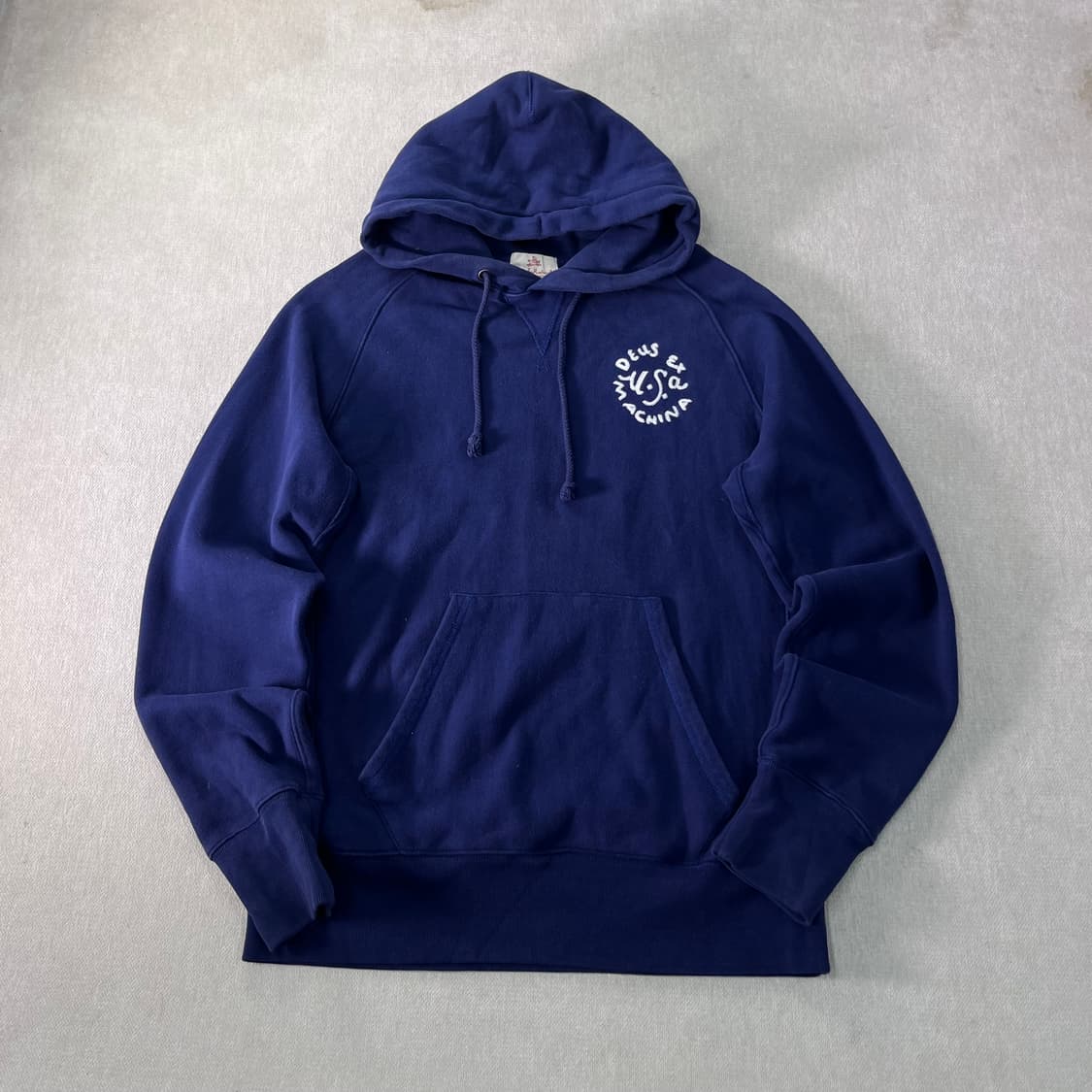 100 데우스 엑스 마키나 자수 후드티 상품이미지2