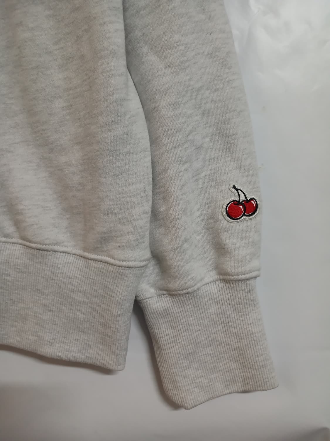 (사이즈1,90)KIRSH 키르시 체리스웻셔츠 라이트그레이 상품이미지4