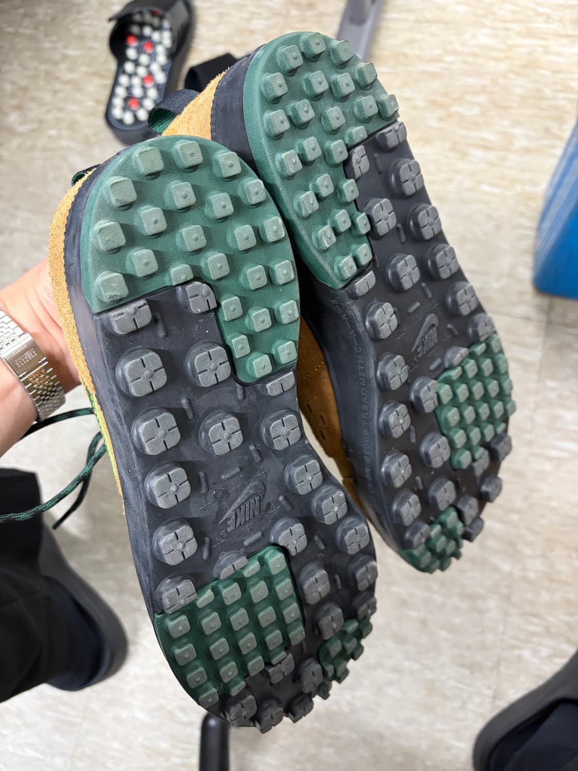 [280] 나이키 C1TY city 브라운 그린 상품이미지4