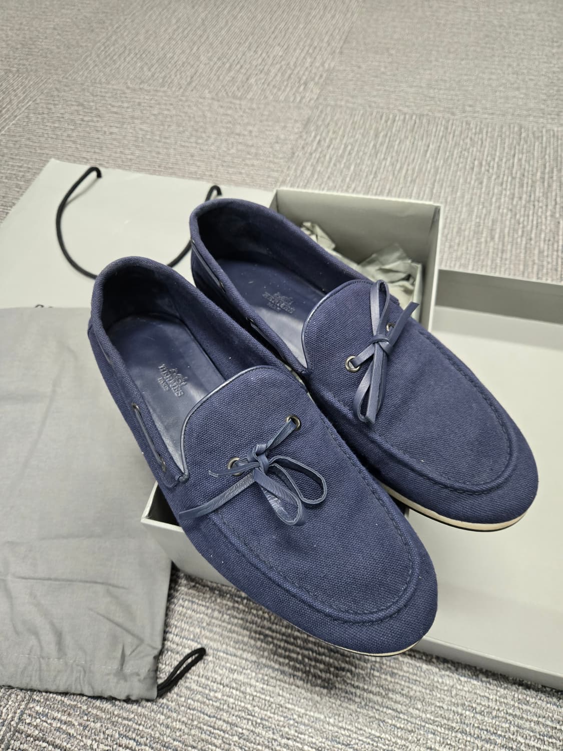 [특가][정품]에르메스 로퍼 41사이즈 상품이미지1