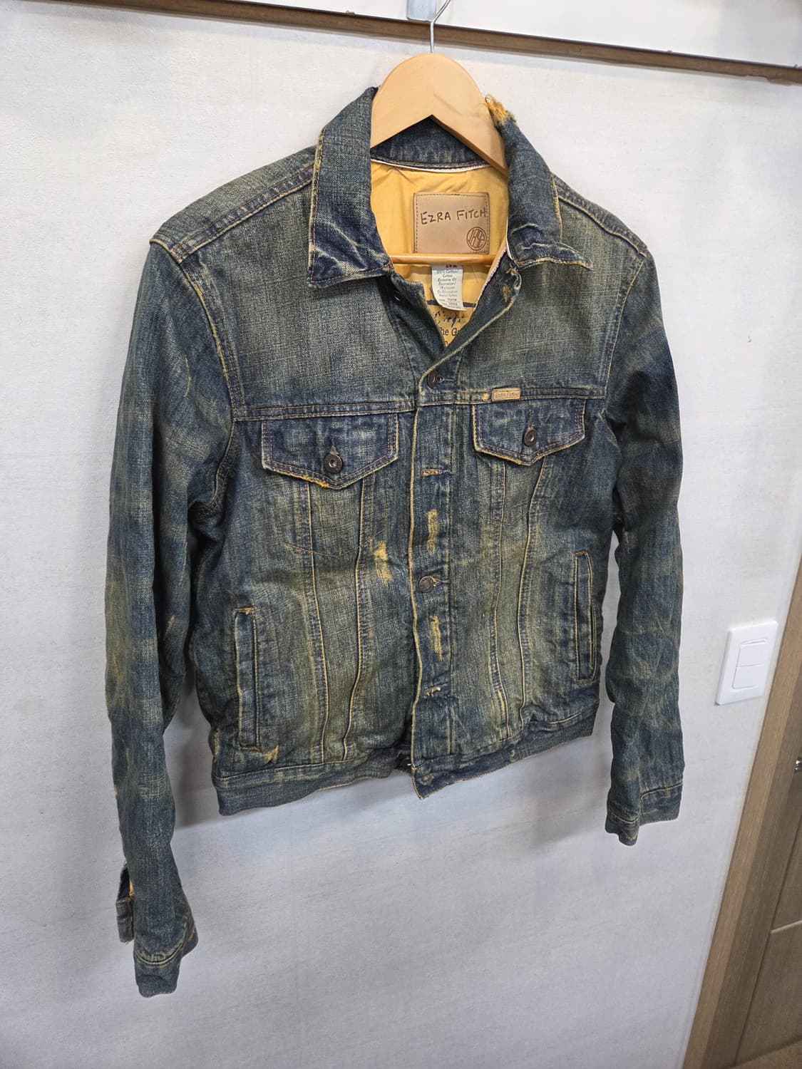 아베크롬비 에즈라피치 빈티지워싱 데미지 데님자켓 M 상품이미지6