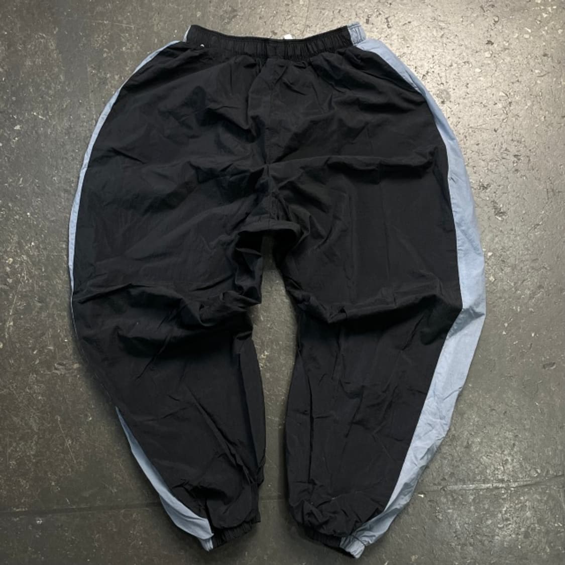 100 나이키 나일론 팬츠 상품이미지5