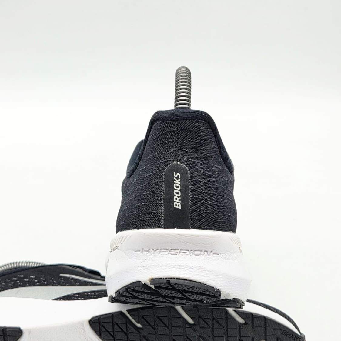 브룩스 하이페리온 템포 검/흰 (250 M) 상품이미지2