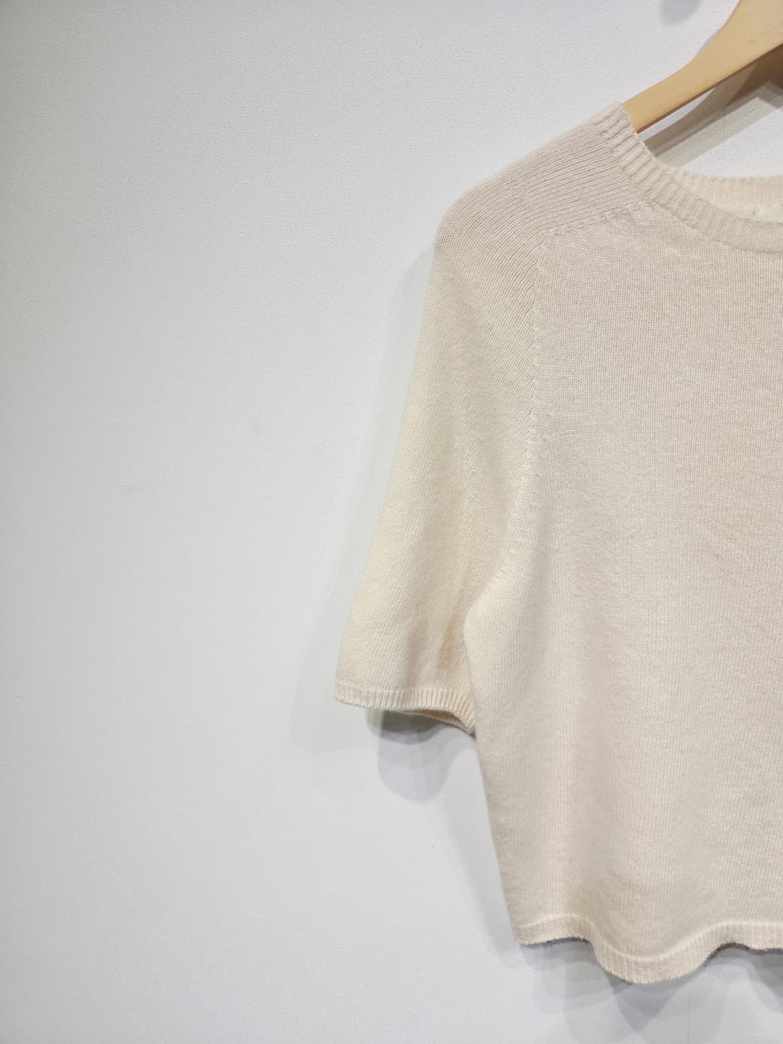 QUEEN'S RABBIT 퀸즈래빗 파인울 100% 반팔 니트 상품이미지3