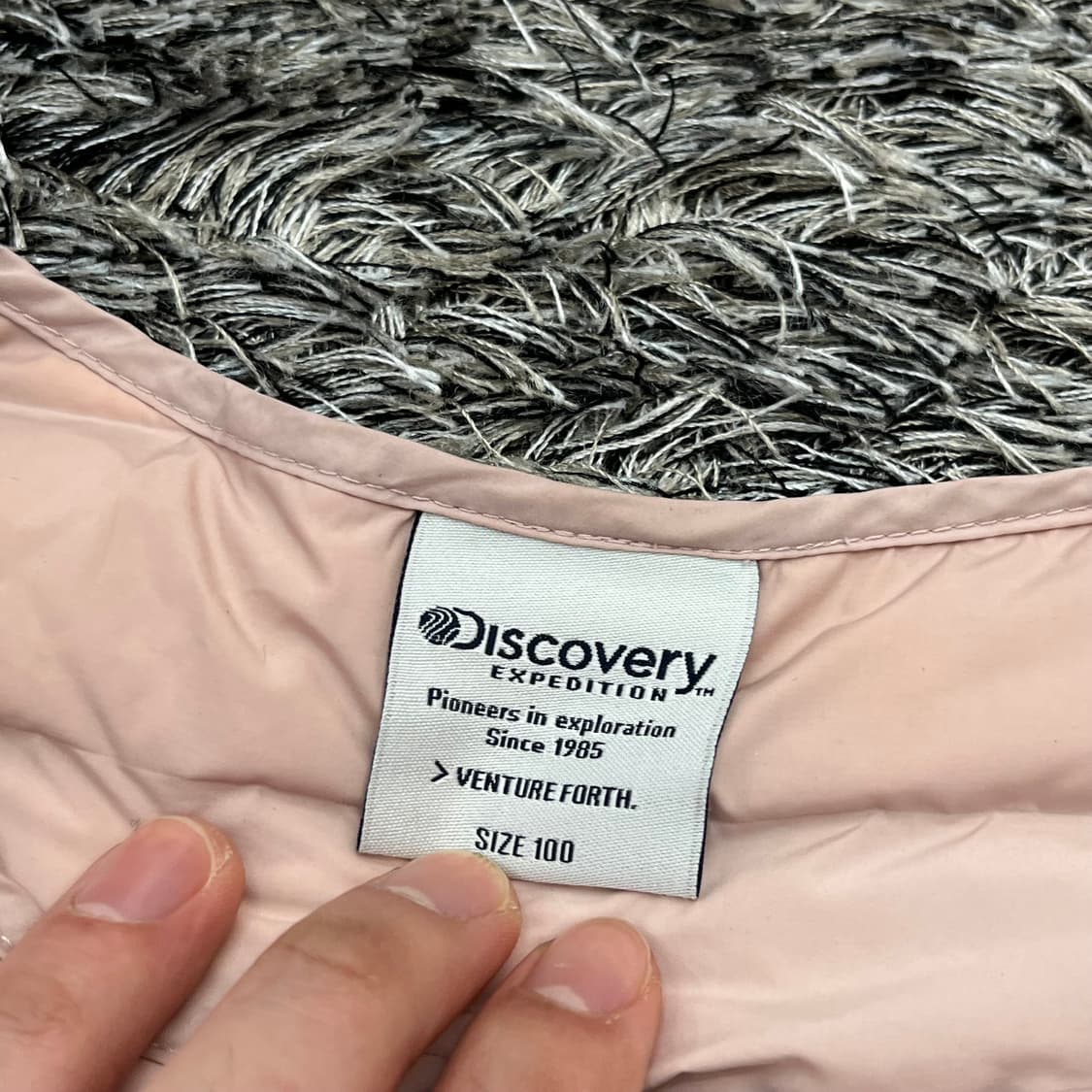 디스커버리 여성 구스다운 경량패딩 (100) 상품이미지3