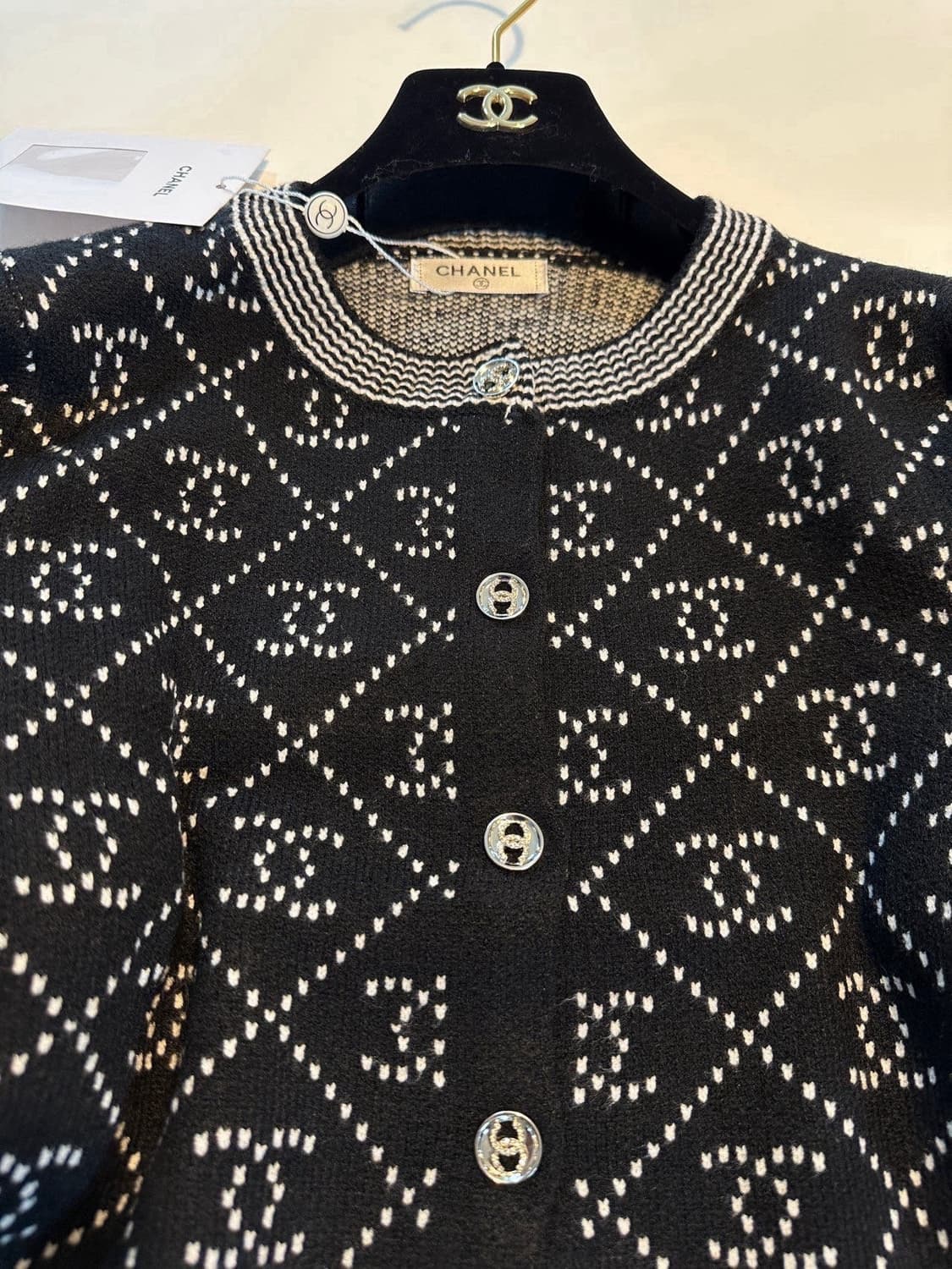 (새상품)샤넬가디건 상품이미지3